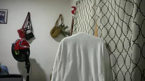 Snapshot of horneyguy2399 chatting on September 28, 4:56 pm sugarbaby online show from September 28, 4:56 pm