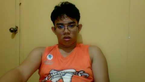 Snapshot of horni_boy22 chatting on June 17, 4:30 pm horni_boy22 online show from June 17, 4:30 pm