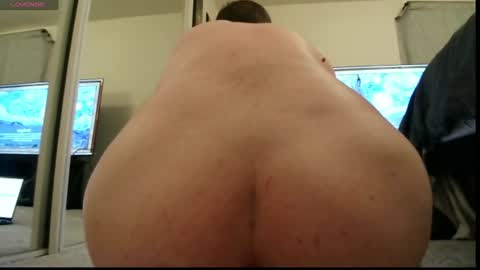 Snapshot of horny004200 chatting on July 26, 4:42 am Horny004200 online show from July 26, 4:42 am