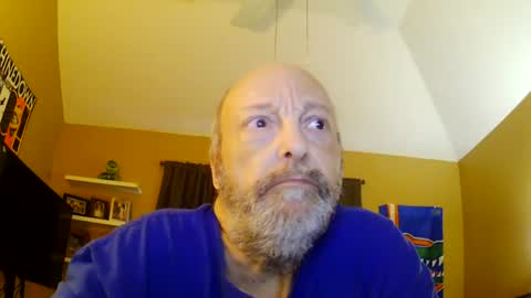 Snapshot of horny4tits22368 chatting on August 5, 8:44 pm Horny4tit22368 online show from August 5, 8:44 pm