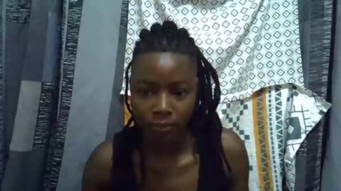 Snapshot of horny_baddie18 chatting on February 16, 5:53 pm Leila online show from February 16, 5:53 pm