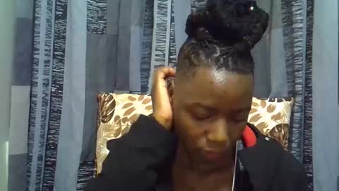 Leila online show from April 2, 3:04 am