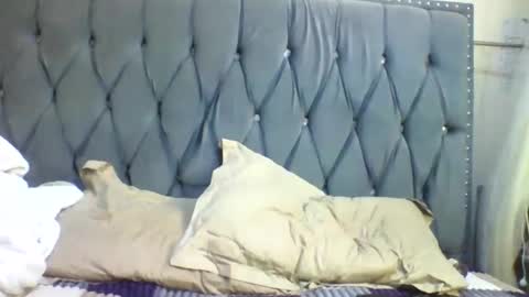 Snapshot of horny_ebony546069 chatting on June 5, 9:31 pm horny_ebony546069 online show from June 5, 9:31 pm