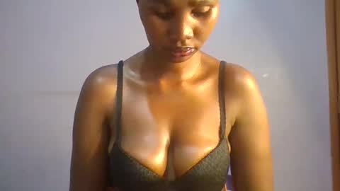 phanice online show from February 14, 4:42 am