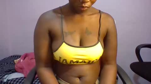 phanice online show from April 4, 4:11 am