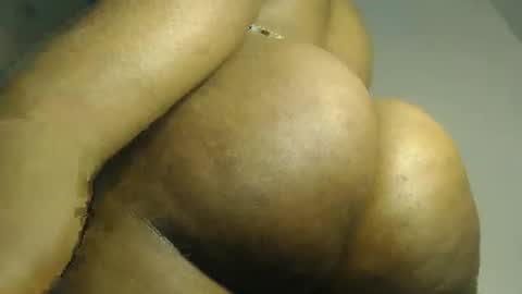 Iris online show from February 17, 8:48 pm