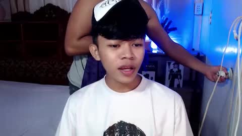 Snapshot of horny_joshxxx chatting on May 2, 6:35 pm horny_joshxxx online show from May 2, 6:35 pm
