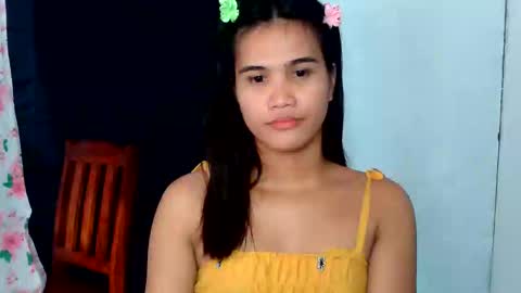 Snapshot of horny_lory chatting on May 24, 10:48 pm baninay online show from May 24, 10:48 pm