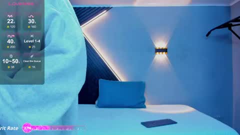 Snapshot of horny_nick18 chatting on June 9, 12:28 pm horny_nick18 online show from June 9, 12:28 pm