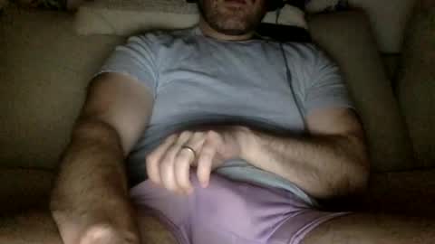 horny_thick_cock online show from August 8, 3:52 am