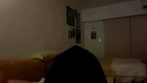 Snapshot of hornybaby675 chatting on March 10, 5:01 am Tina baby online show from March 10, 5:01 am