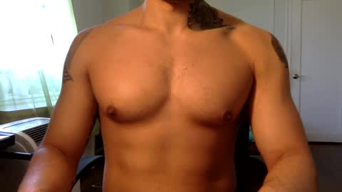 Snapshot of hornybbcxx chatting on January 12, 5:44 pm hornybbcxx online show from January 12, 5:44 pm