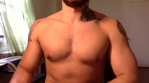 Snapshot of hornybbcxx chatting on January 13, 6:49 pm hornybbcxx online show from January 13, 6:49 pm