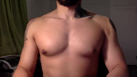 Snapshot of hornybbcxx chatting on January 30, 11:45 pm hornybbcxx online show from January 30, 11:45 pm