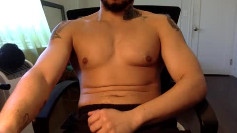 Snapshot of hornybbcxx chatting on February 7, 6:13 pm hornybbcxx online show from February 7, 6:13 pm