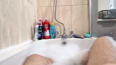 hornybiker1987 online show from December 3, 9:02 pm