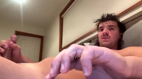 Snapshot of hornyboi186 chatting on June 3, 9:34 am hornyboi186 online show from June 3, 9:34 am