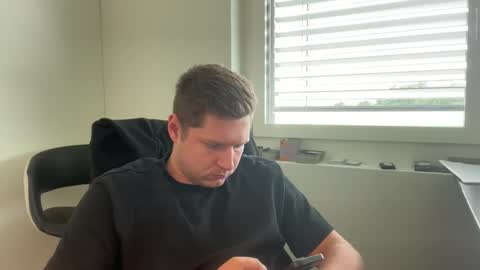Snapshot of hornyboy95300 chatting on October 11, 11:53 am hornyboy95300 online show from October 11, 11:53 am