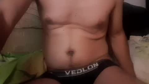 Snapshot of hornyboyxxxy chatting on June 24, 9:47 pm hornyboyxxxy online show from June 24, 9:47 pm