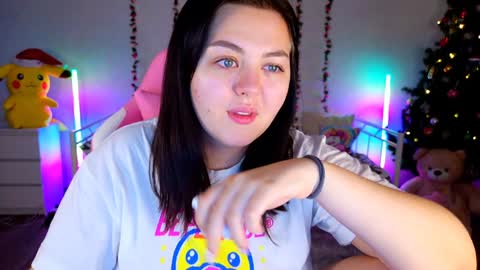 Snapshot of hornycakee chatting on January 5, 8:00 am HornyCakee online show from January 5, 8:00 am