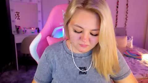 Snapshot of hornycakee chatting on October 6, 11:18 am HornyCakee online show from October 6, 11:18 am