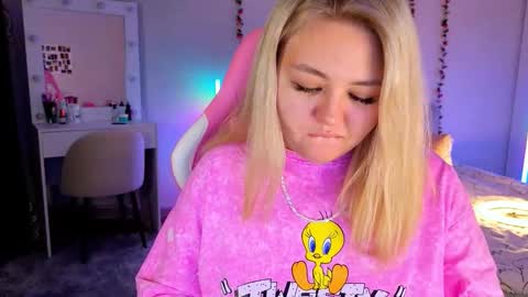 Snapshot of hornycakee chatting on October 12, 11:31 am HornyCakee online show from October 12, 11:31 am