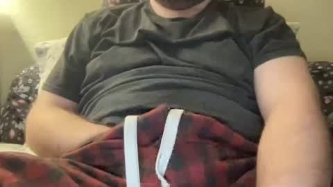 Snapshot of hornychef_92 chatting on April 2, 4:21 am hornychef 92 online show from April 2, 4:21 am