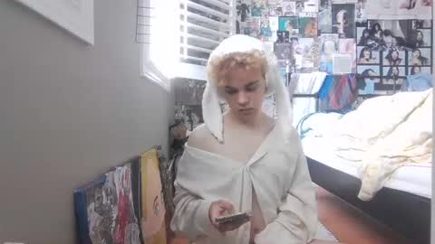 Snapshot of hornyfemfag chatting on July 16, 3:18 pm hornyfemfag online show from July 16, 3:18 pm