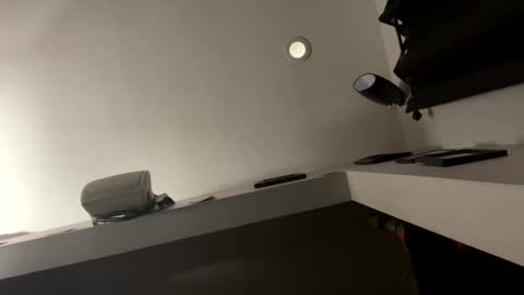 Snapshot of hornyhenry66 chatting on November 11, 3:28 am hornyhenry66 online show from November 11, 3:28 am