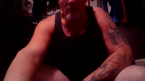 Snapshot of hornyhungwhiteboy4u269 chatting on November 3, 1:19 am hornyhungwhiteboy4u269 online show from November 3, 1:19 am