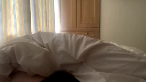 Snapshot of hornyian91 chatting on December 28, 10:14 am Liverpool lad online show from December 28, 10:14 am