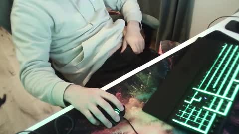 hornyman1998_03 online show from March 13, 5:52 pm