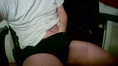 Snapshot of hornymarc2002 chatting on December 1, 1:54 am Marc online show from December 1, 1:54 am