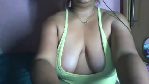 Snapshot of hornymood30 chatting on December 1, 12:43 pm Hornymood30 online show from December 1, 12:43 pm