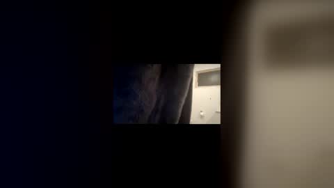 hornyonelooking1 online show from February 25, 10:36 am