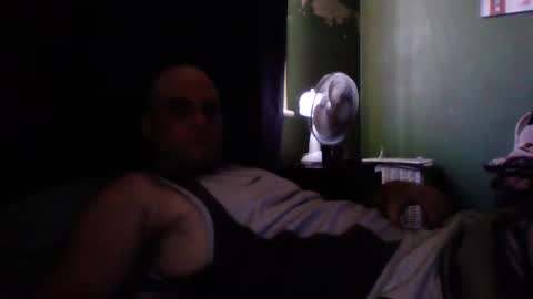 Snapshot of hornyrapper88 chatting on December 3, 3:41 am hornyrapper88 online show from December 3, 3:41 am