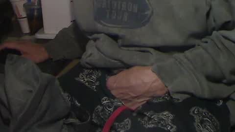 Snapshot of hornyscott666 chatting on December 17, 8:12 am hornyscott666 online show from December 17, 8:12 am