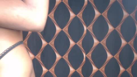 Snapshot of hornyslut_xx chatting on July 16, 8:31 am Bella online show from July 16, 8:31 am