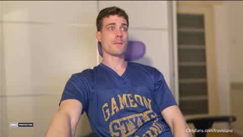 hornytwunk01 online show from March 1, 10:45 pm