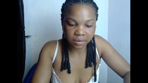 Snapshot of hornyxbum chatting on February 4, 9:41 pm hornyxbum online show from February 4, 9:41 pm