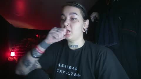 Snapshot of horror_circus chatting on December 8, 12:51 am Messalina Horror online show from December 8, 12:51 am