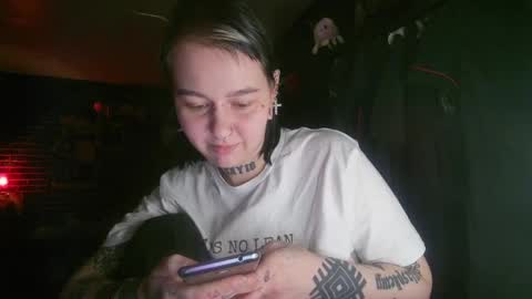 Snapshot of horror_circus chatting on February 3, 6:17 pm Messalina Horror online show from February 3, 6:17 pm