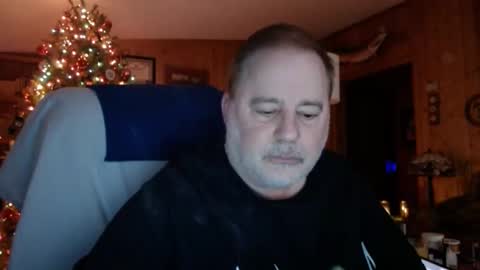 Snapshot of horsebigballs chatting on January 30, 4:16 am horsebigballs online show from January 30, 4:16 am