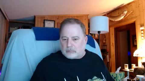 Snapshot of horsebigballs chatting on February 3, 7:18 am horsebigballs online show from February 3, 7:18 am