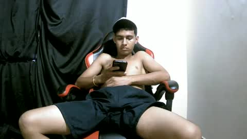 hot__mechanic online show from July 7, 6:56 pm