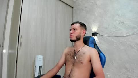 Snapshot of hot_bad_boy69 chatting on June 25, 9:19 pm hot bad boy69 online show from June 25, 9:19 pm