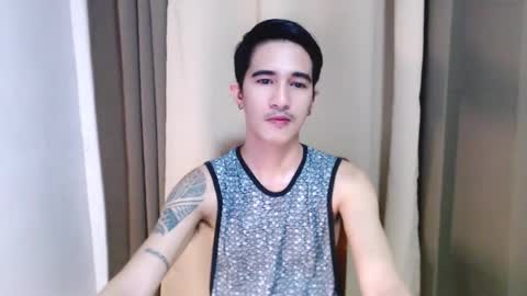 Snapshot of hot_boy2088 chatting on October 20, 1:17 am Mike online show from October 20, 1:17 am