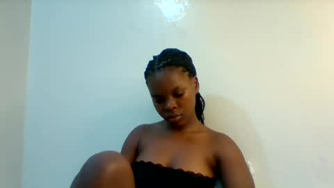 Snapshot of hot_cammy08 chatting on June 22, 4:53 am sweet cammy online show from June 22, 4:53 am
