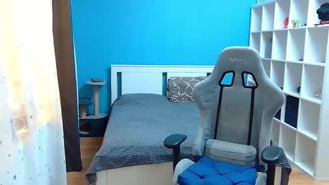 Snapshot of hot_cap_77 chatting on January 6, 6:22 pm hot_cap_77 online show from January 6, 6:22 pm