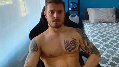 hot_cap_77 online show from May 8, 11:59 am